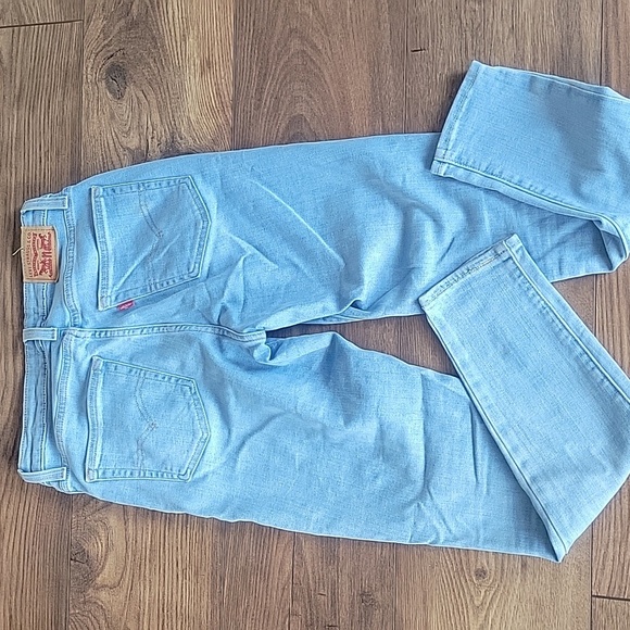 Levis 721 High Rise Light Wash Skinny Jean Size 27 - Picture 7 of 10